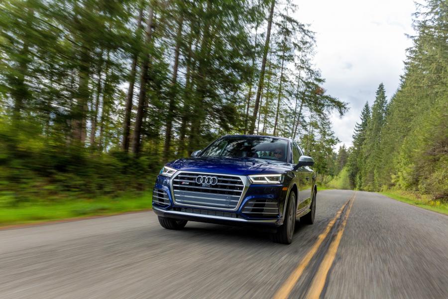  Audi SQ5 3.0 TFSI 2017 года  (NA) (фото 18 из 55)